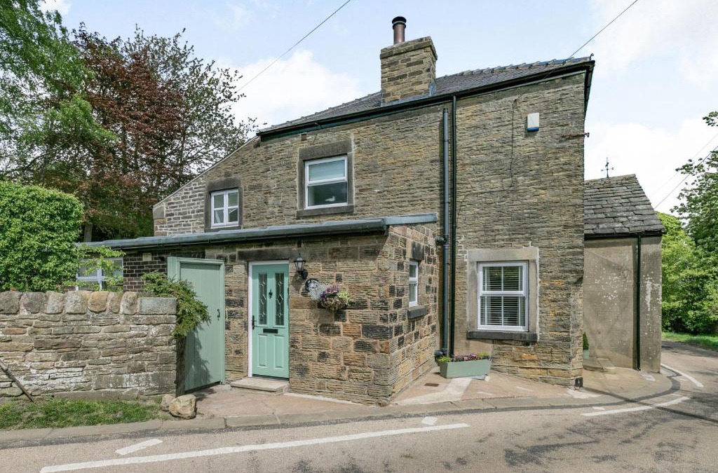 Penistone House | St John's Cottage
