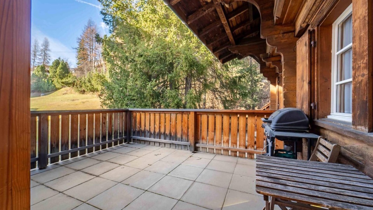 Sankt Moritz-Bad Apartment | (St.Moritz) Chalet 3bedr+parking
