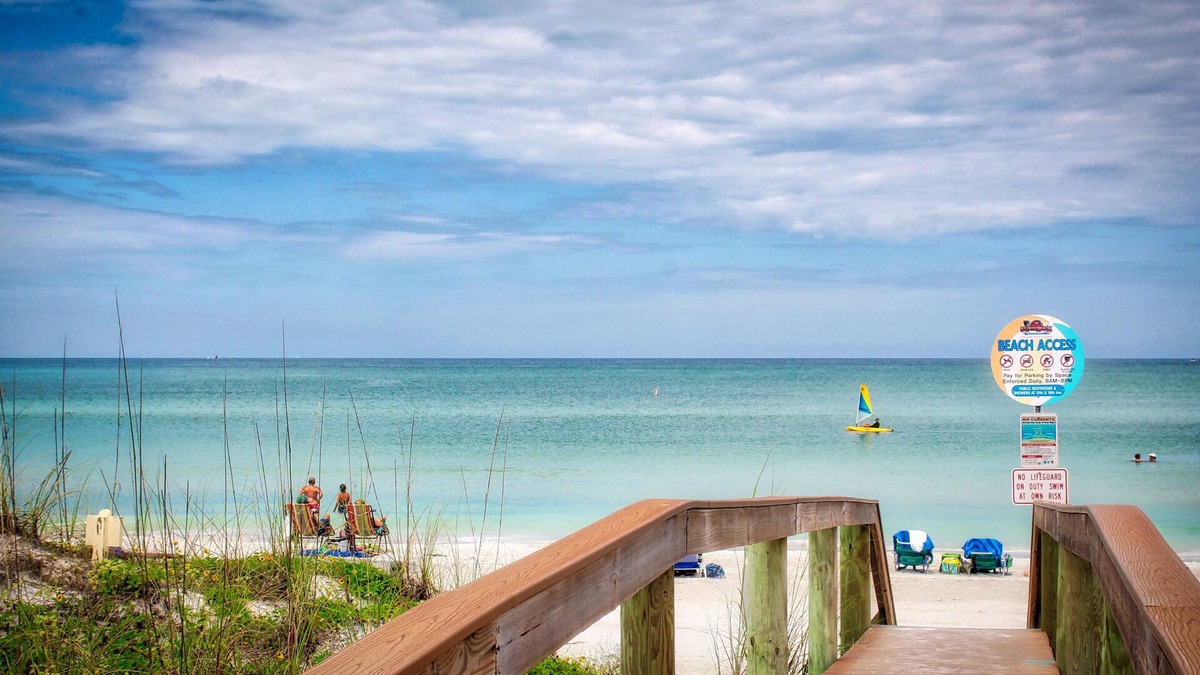 Belle Vista Condo | St Pete Beach Sun Harbor Waterfront Parking WiFi 1/1