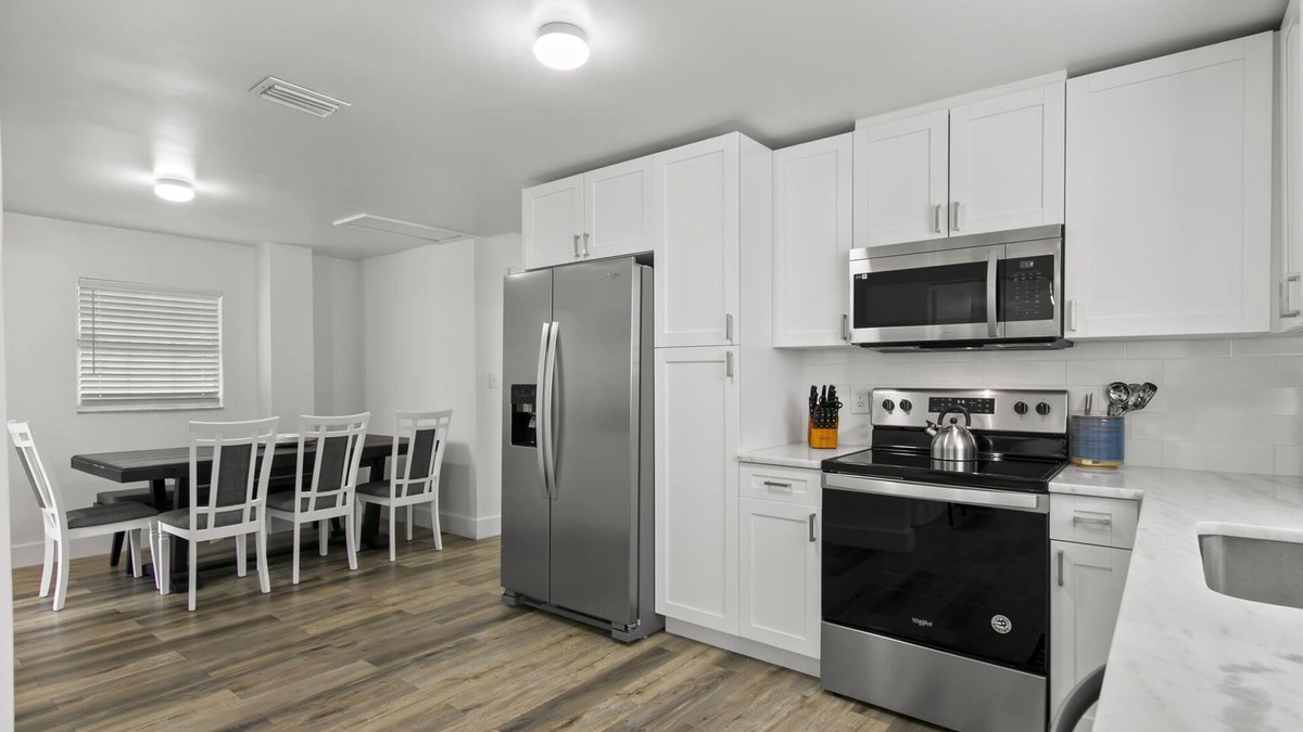 St. Petersburg - Clearwater House | St Pete Retreat | Newly Updated, Pet Friendly