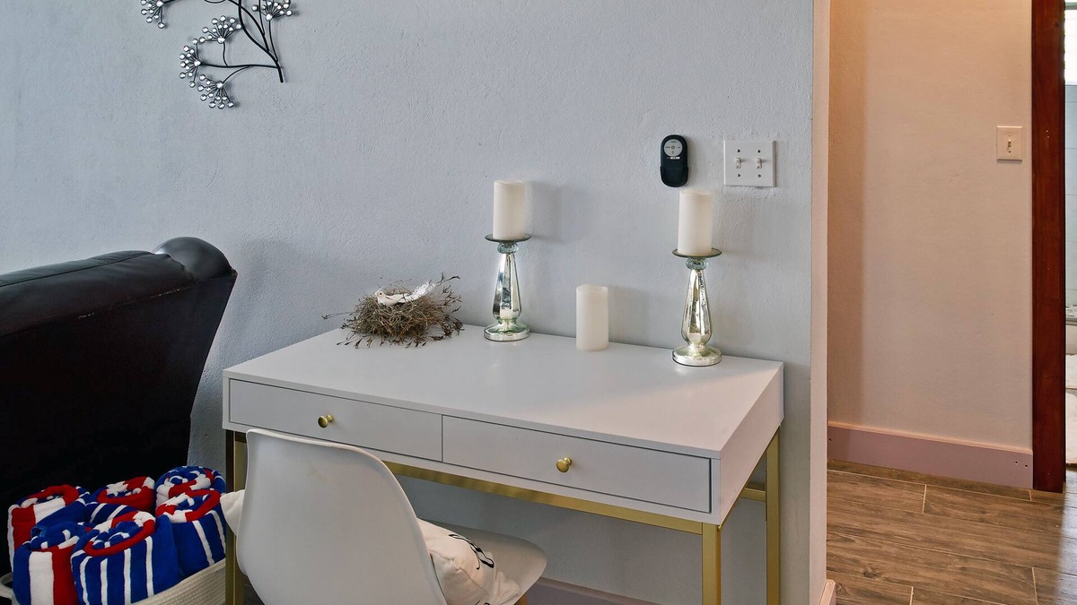 South Side Apartment | St Thomas Scotland Villa 1