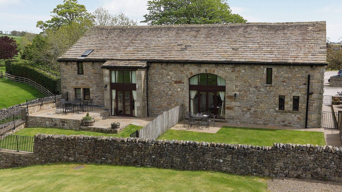Airton Cottage | STABLE COTTAGE - IFU