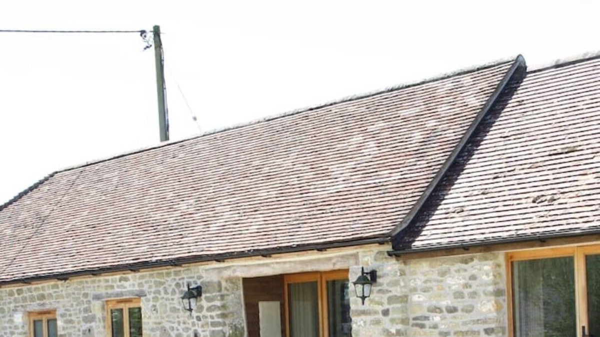 Penselwood House | Stable Cottage. Warm, Cosy and Private