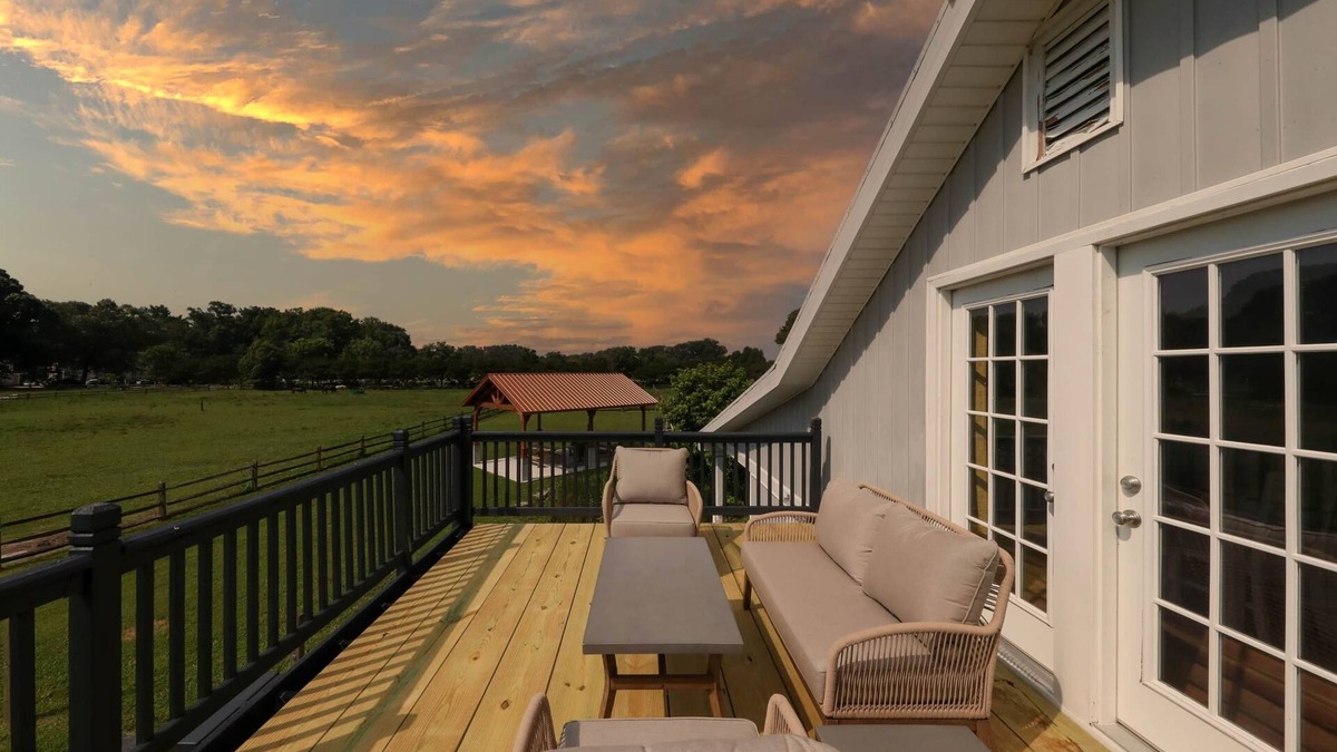 Virginia Beach Other | Stable Retreat, Summer Dates! Dog friendly. Spacious Apt on horse farm near beaches!