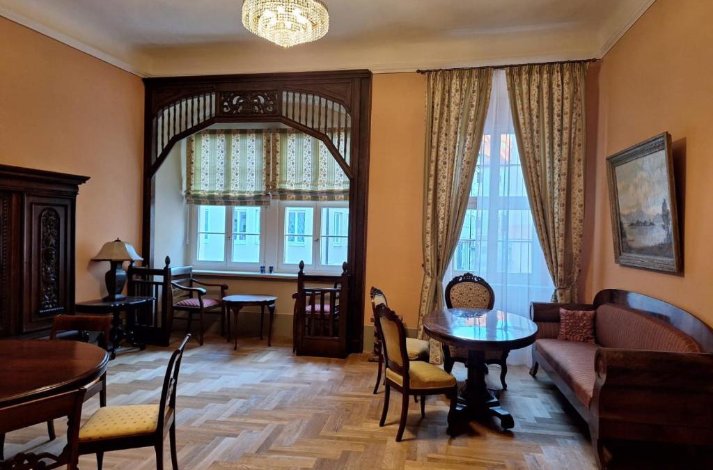 Bautzen Apartment | Stadtpalais Marché-Suite maximal 2 Personen und 1 Kleinkind