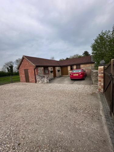 Glentham House | Stainton Stables