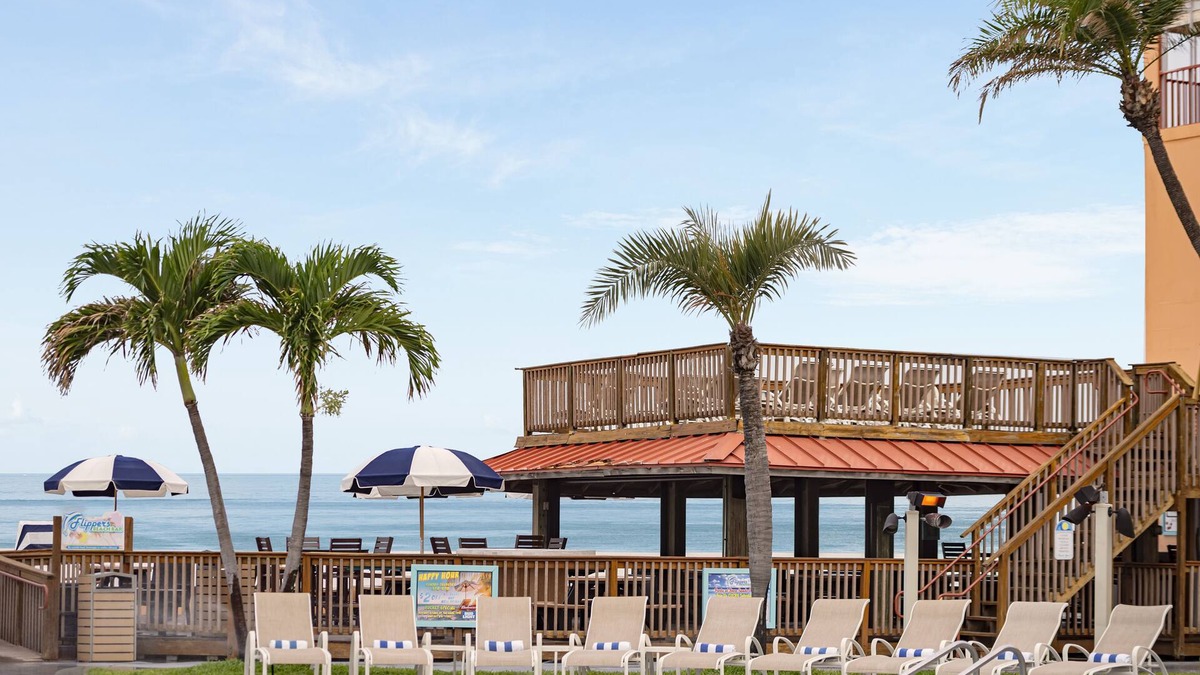 St. Pete Beach Hotel | Standard Boulevard View with 2 Double Beds