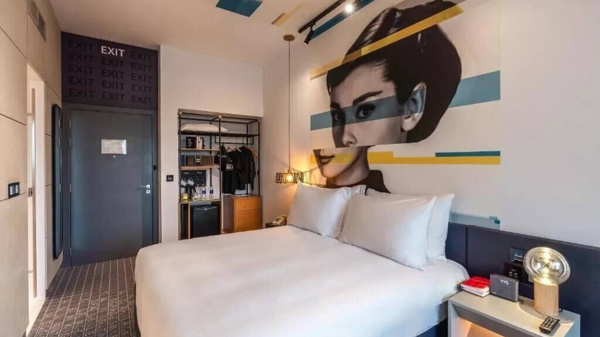 Motor City Apartment | Standard Room Near by Motor City Dog Park
