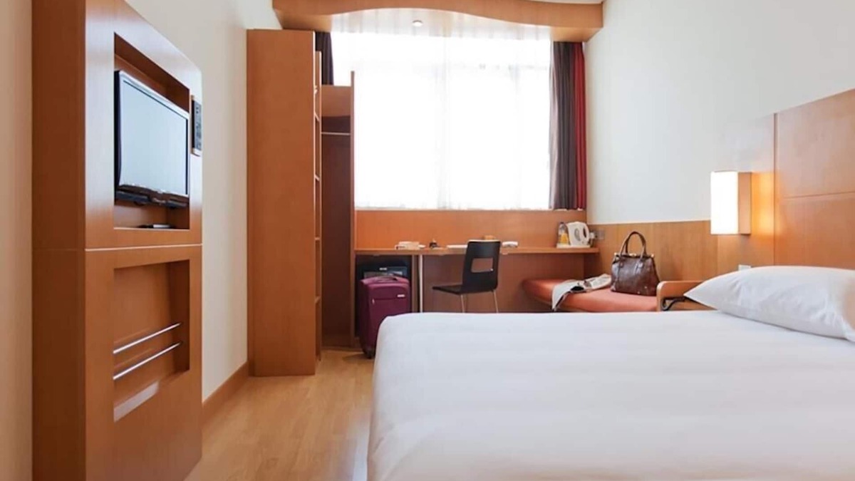 Al Maqta Apartment | Standard Room Near Rabdan Majlis By E R