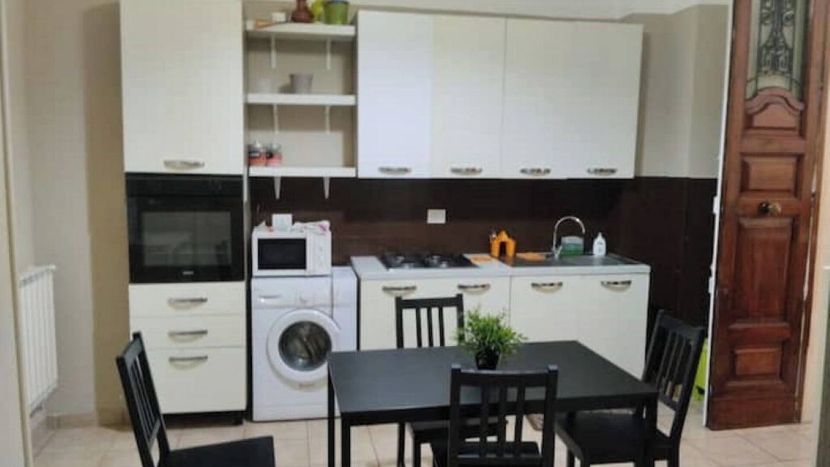 Borgo-Sanzio House | Stanza nel Centro Storico di Catania 2