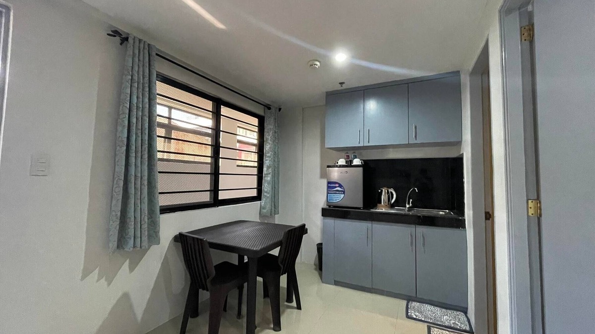 Pio del Pilar Hotel | Star DeMakati Transient Inn