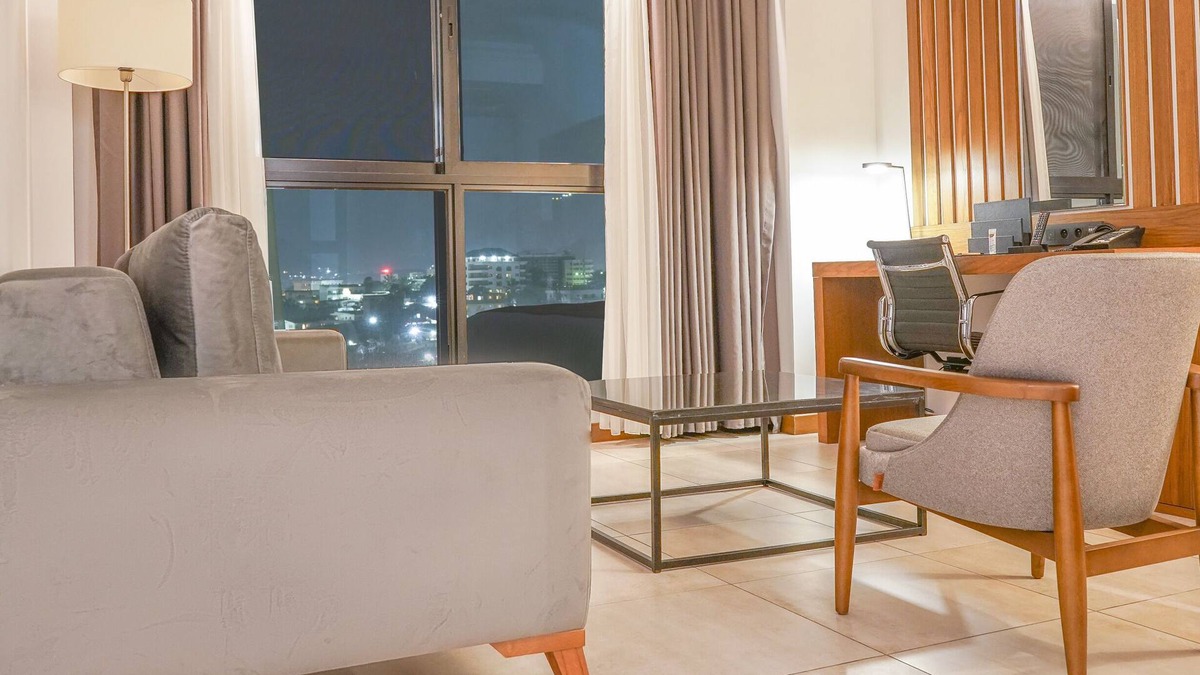 Yaounde Hotel | Star Land Hotel Bastos
