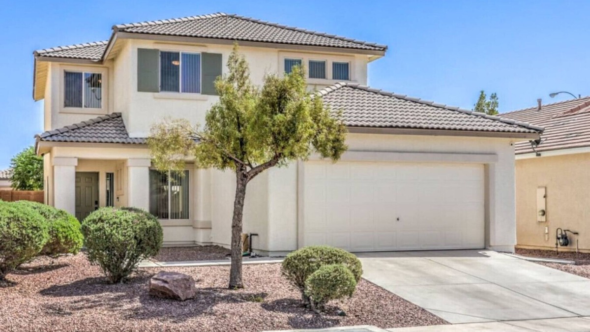 North Las Vegas House | Starling Mesa | Extended Stay Modern Vegas