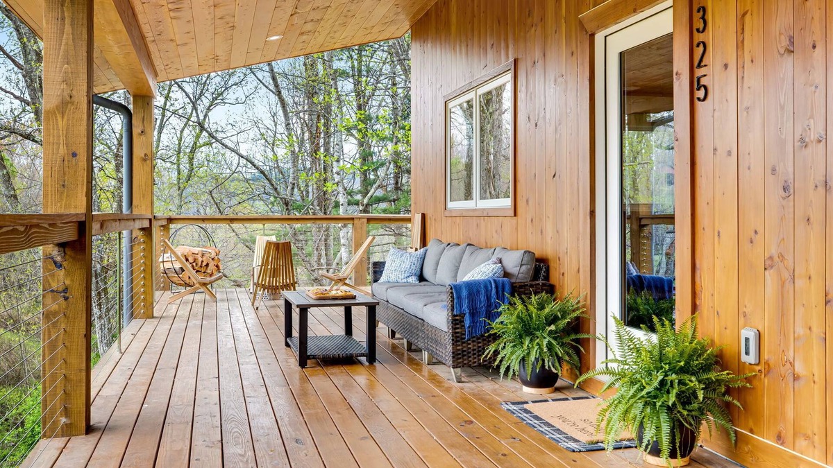 Elk Park Cabin | Starlit Retreat - Peaceful Cabin Near Beech Mountain