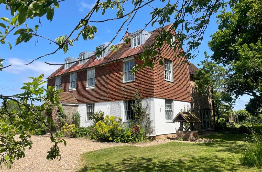 Upper Dicker House | Starnash Farmhouse Holiday Home
