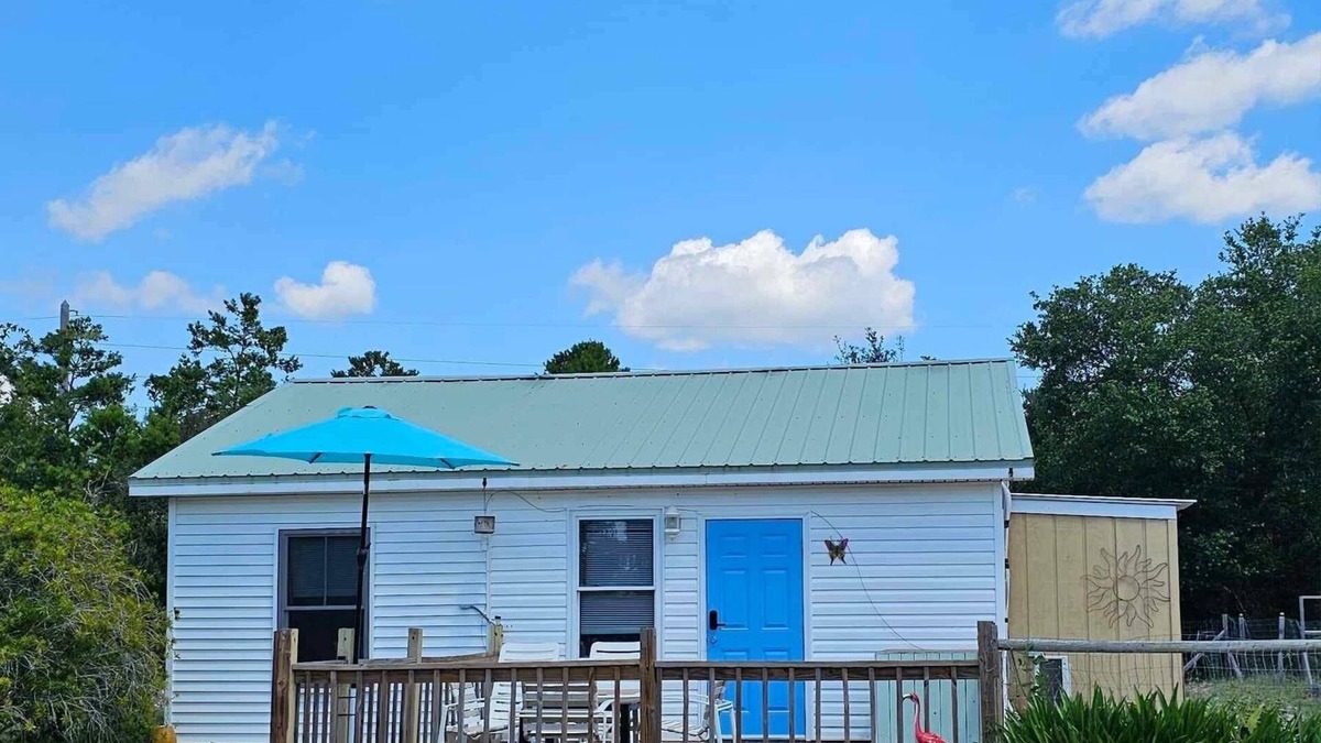 Eastpoint House | Starry Night Cottage Bayfront Pet Friendly Fenced Yard Sleeps 4