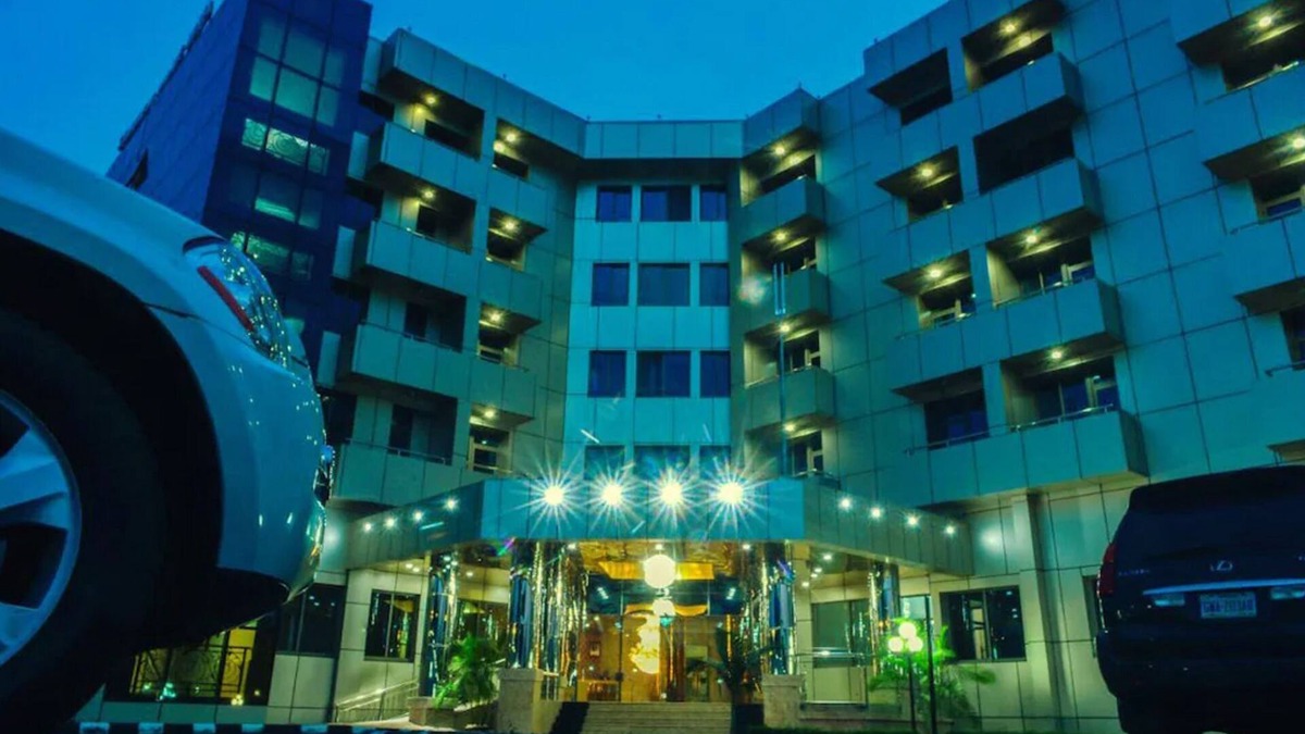 Gwarinpa Estate Hotel | Starview Palace Hotel