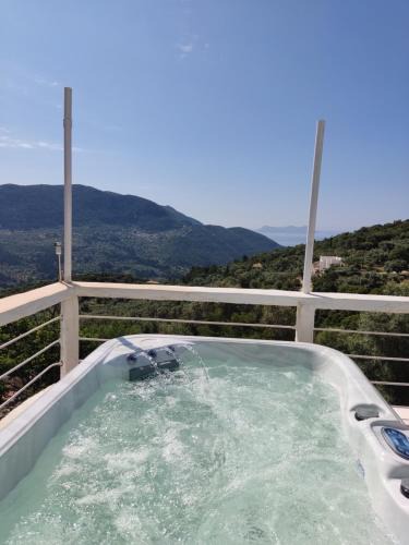 Fternon House | STATHIS GUESTHOUSE