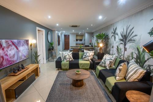 Durban Apartment | Stay at The Point - Deciduous Dusk