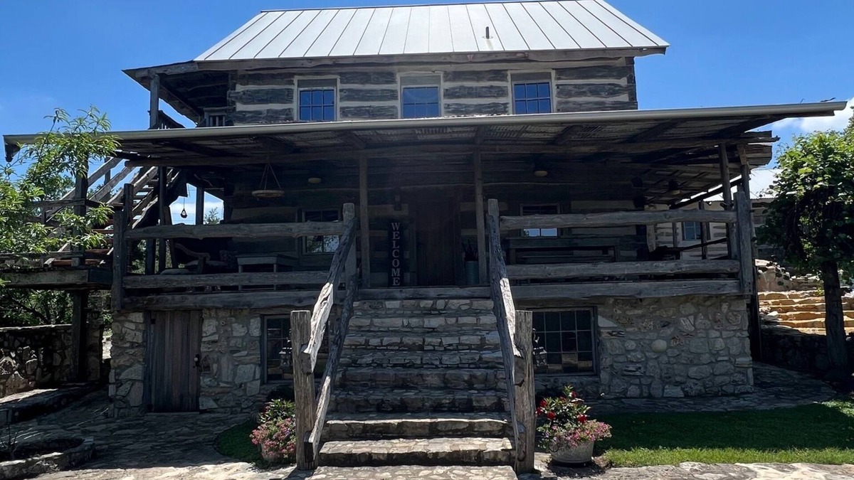 New Braunfels Cabin | Stay at these upscale, historic cabins set in New Braunfels near Guadalupe River