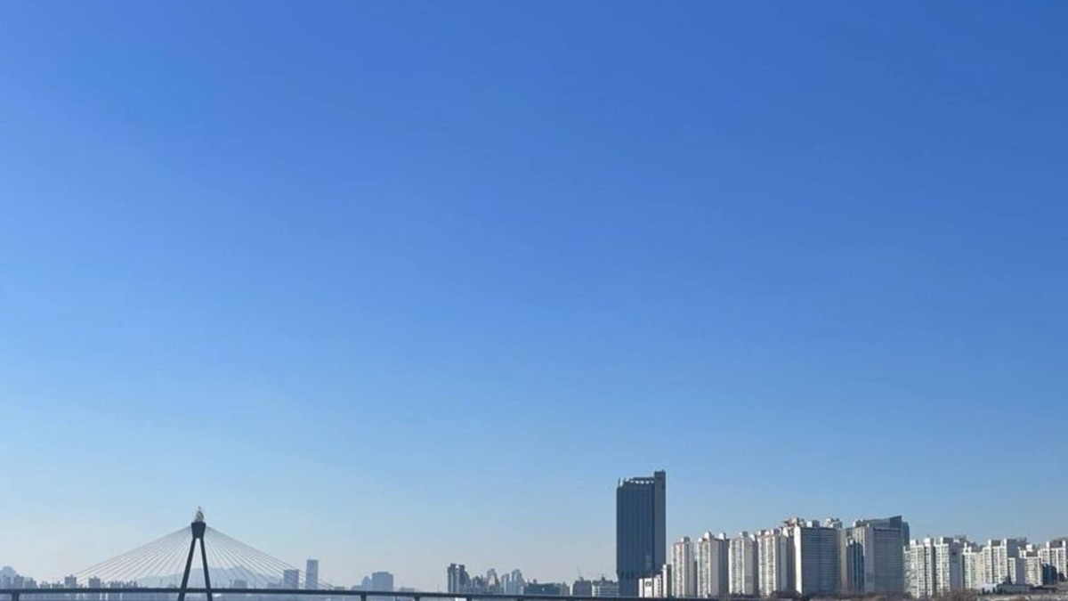Seongnae-dong Apartment | Stay Goyomi#Lotte Tower & World#Olympic Park#New Apartment#Asan Medical Center
