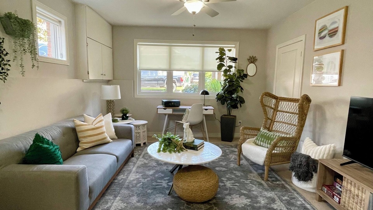 St. Catharines Apartment | Stay Here First! – Perfect for Longer Stays & Newcomers, Pet-Friendly 1BR