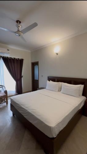 G-8 Sector House | Stay Home Town E11 3 Islamabad