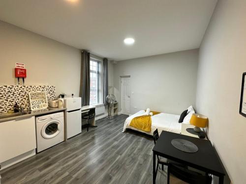 Birmingham City Centre Apartment | Stay Inns