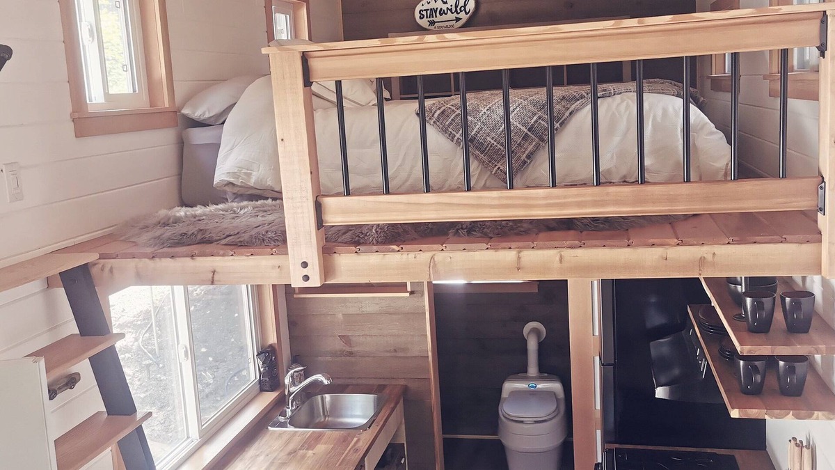 Squamish-Lillooet Regional District House | Stay Wild Tiny Home