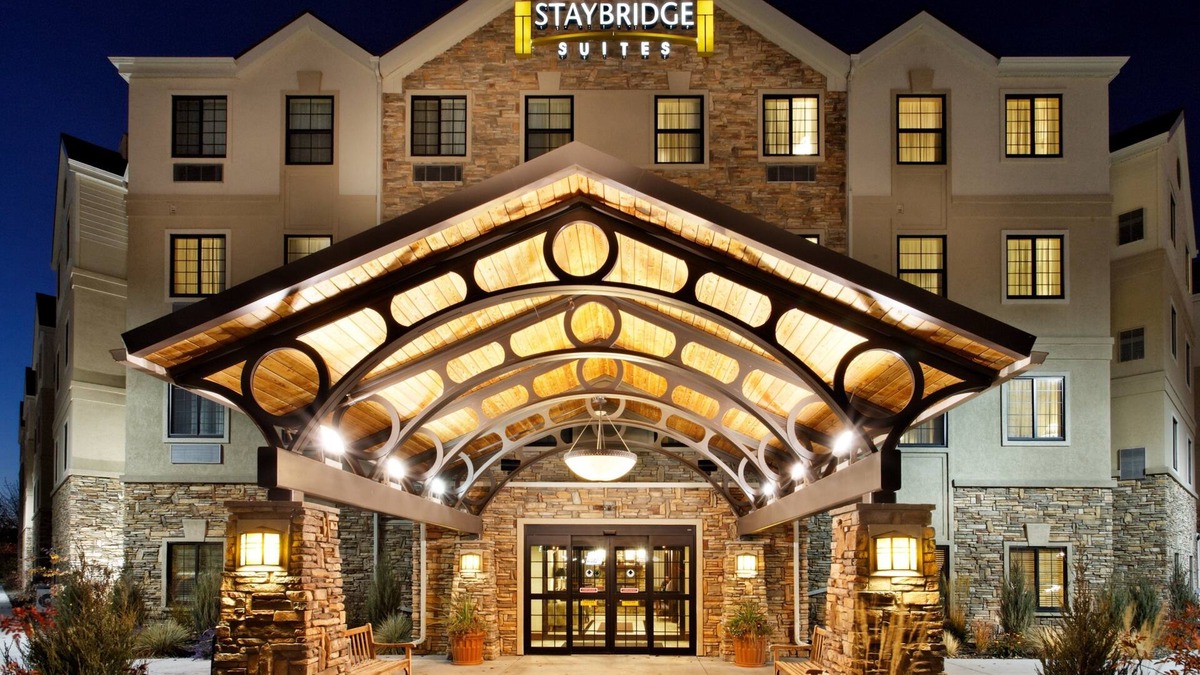 Warrendale Hotel | Staybridge Suites Pittsburgh-Cranberry Township by IHG