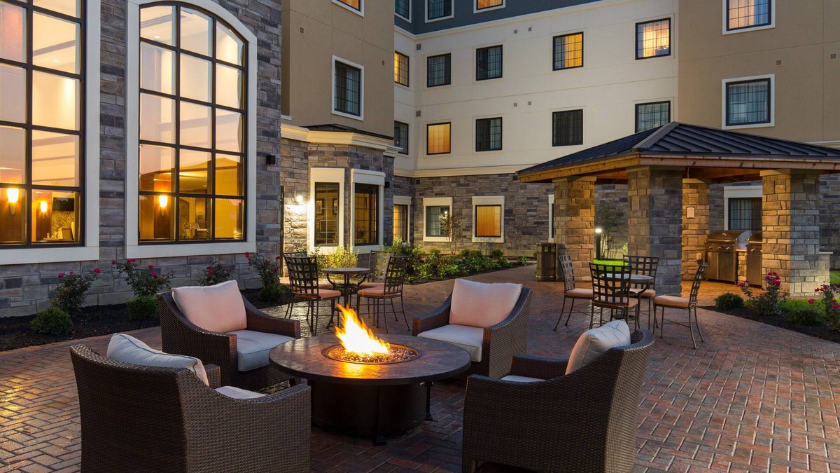 Folsom Hotel | Staybridge Suites Sacramento - Folsom by IHG