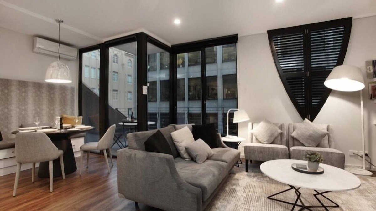 Melbourne Central Business District Apartment | StayCentral - Little Collins (CBD) - Little Collins St, Melbourne - 2 Bedrooms, 2 Beds, 1 Bathrooms, no dedicated parking spot but available nearby for a fee.