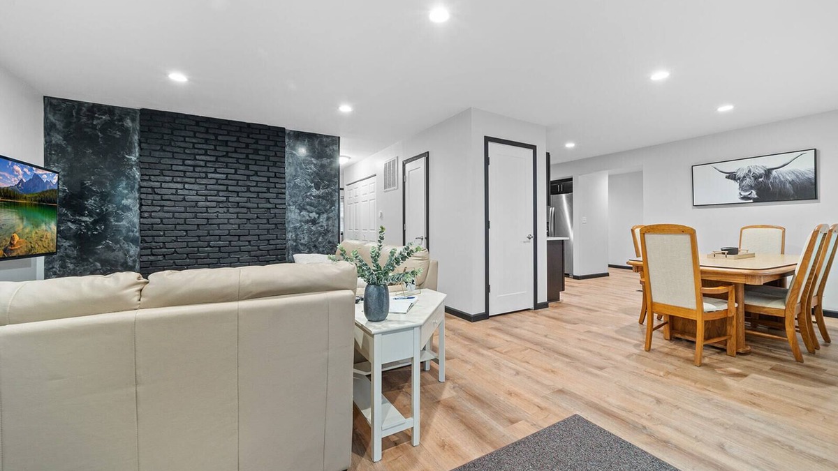 Lafayette House | StayFit Cozy Home Fast Wi-Fi in Lafayette's place of peace