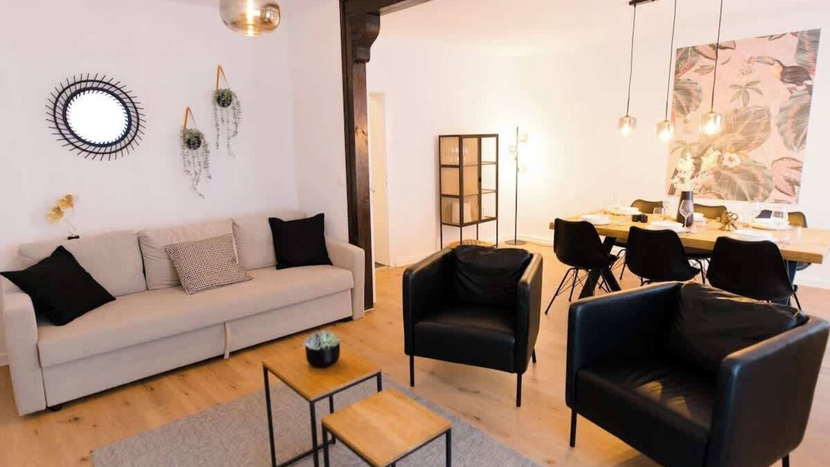 Stadtmitte/Neustadt House | Staylight City House | 2 apartments | 10 people