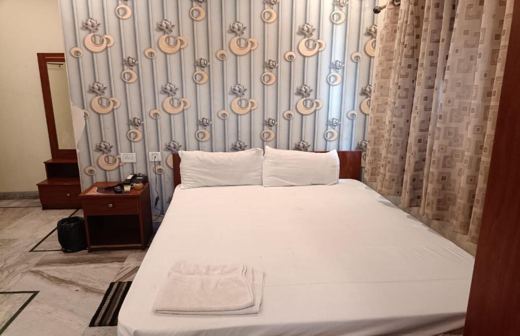Durgapur Hotel | STAYMAKER THE SPlCES - Bidhannagar