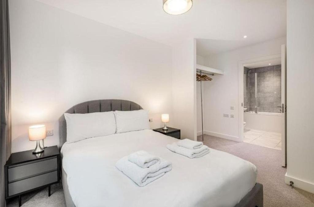 Barking Apartment | Stayo apartments