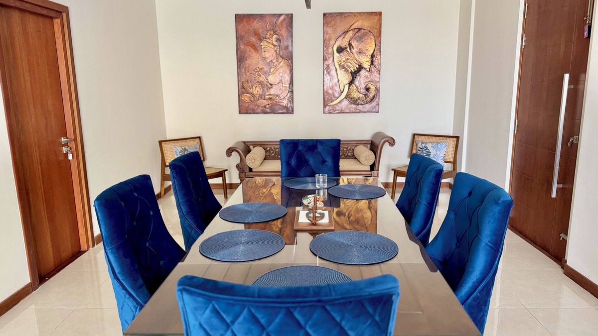 Mount Lavinia Apartment | Staysafe Marine Drive 3BR
