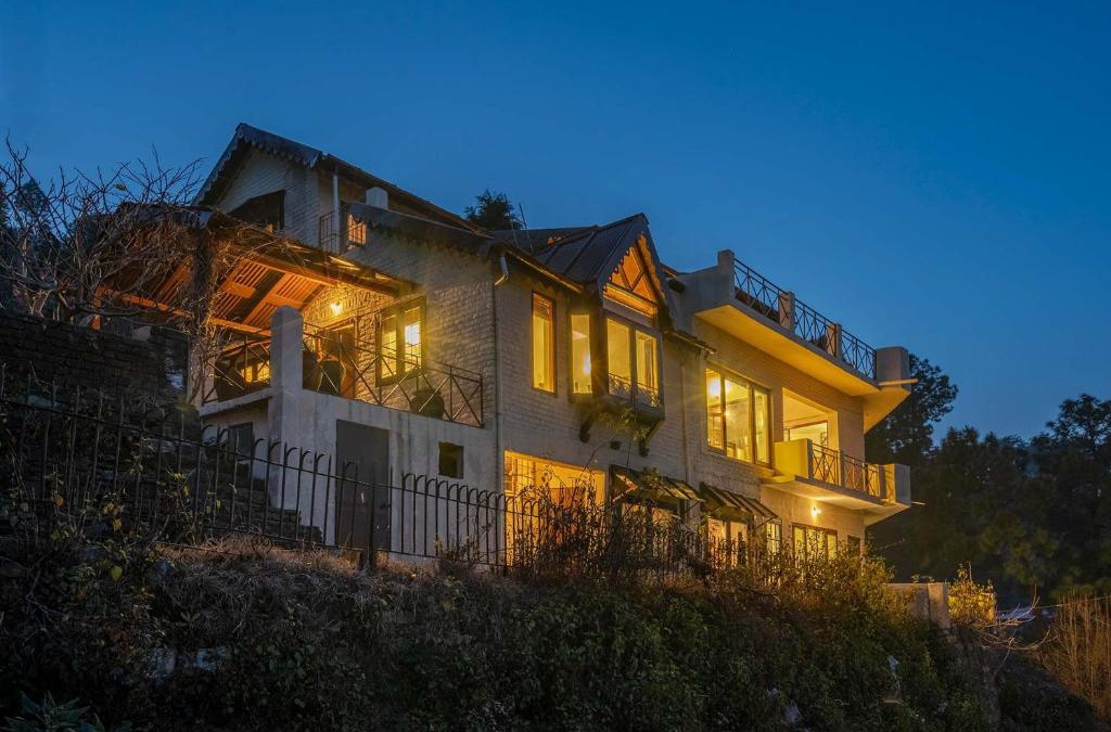 Turkaura Villa | StayVista at Chinar Villa