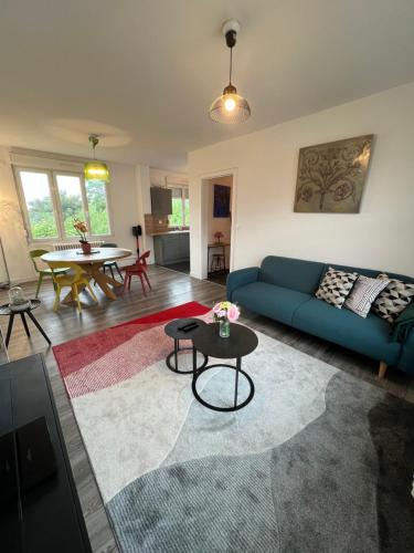Valenciennes Apartment | « stef one « centre ville 2 chambres 3 voyageurs