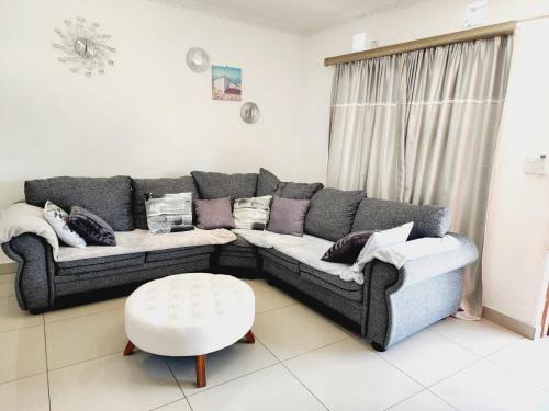 Maun House | Stegor holiday home