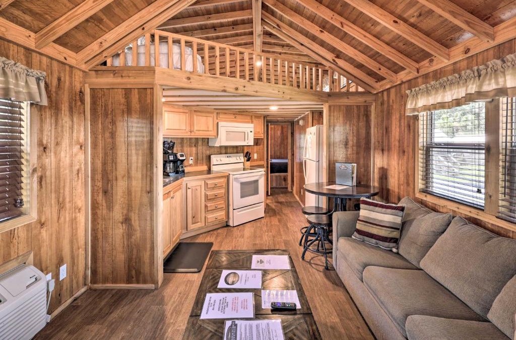 Steinhatchee House | Steinhatche Cottage Unit 13 with Private Porch