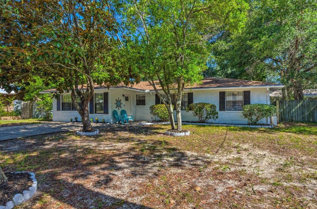 Wright House | Stellar Fort Walton Retreat about 2 Mi to Beach!