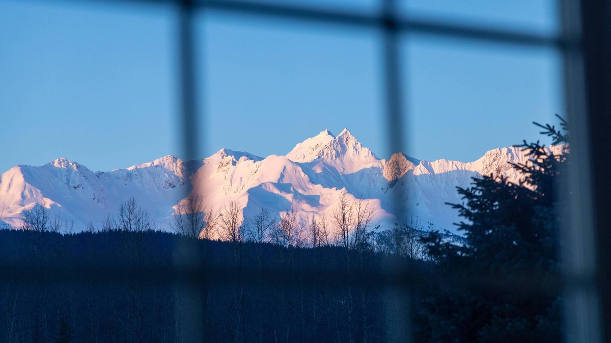 Haines House | Stellar Heli Lodge with game room/lounge, hot tub, amazing mountain views