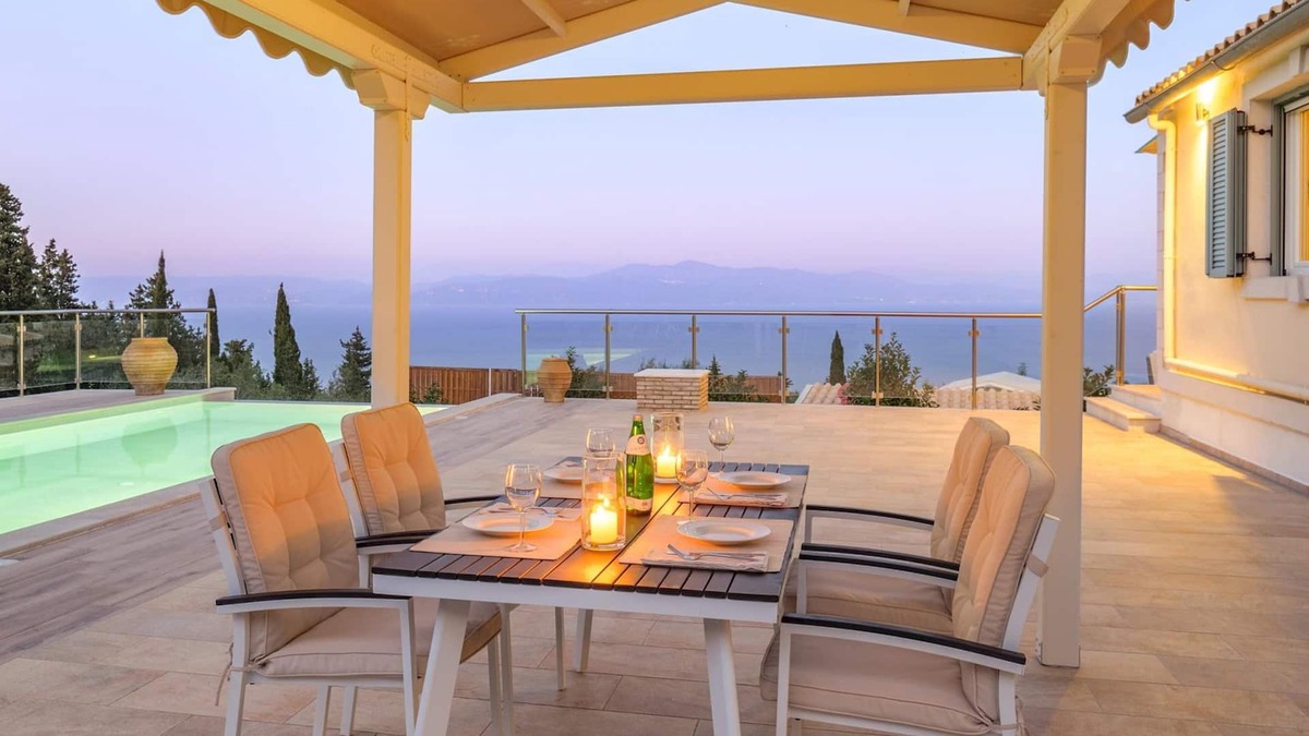 Ieromonachos Villa | Steno - 2 Bedroom Villa With Wonderful sea Views