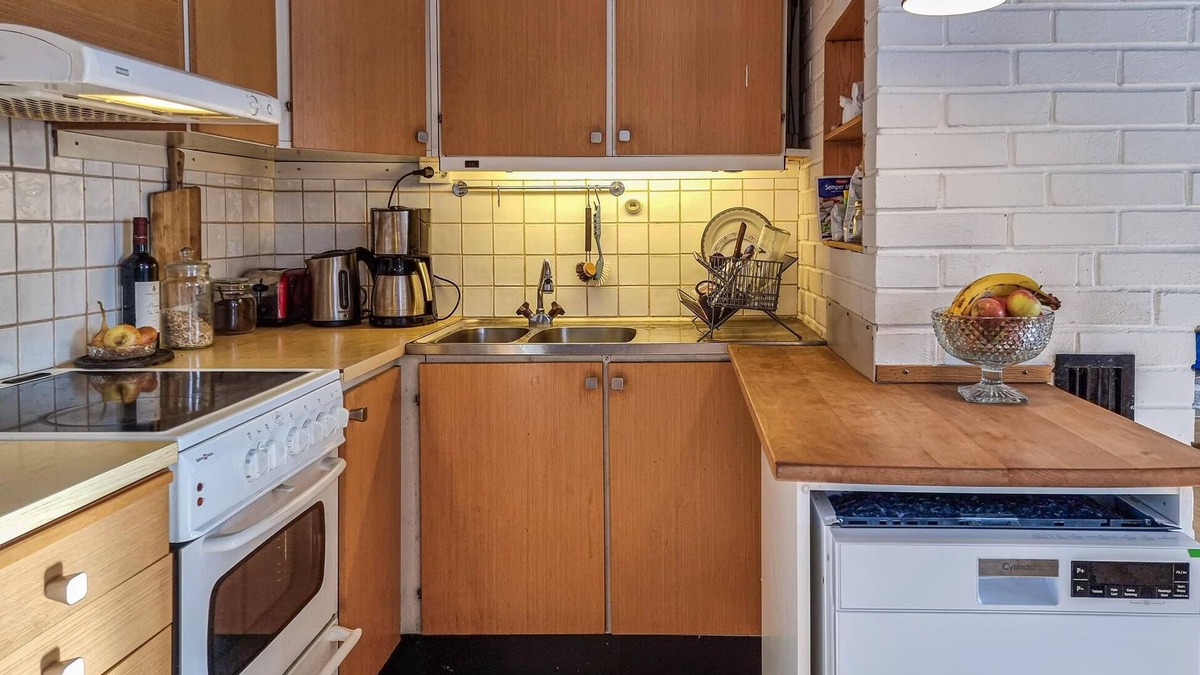 Mullsjo House | Step into a decorative cottage with a rustic flair.