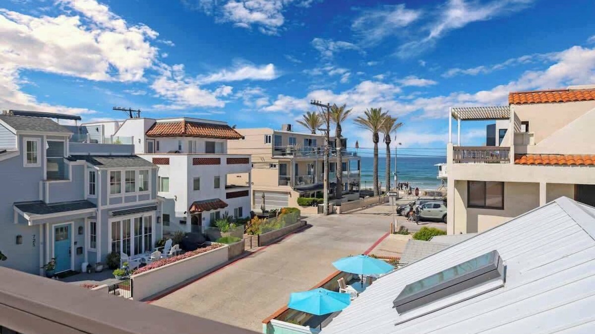 Mission Beach House | Steps from beach, Newly Renovated!