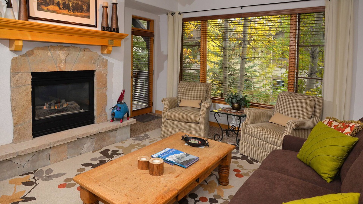 Edwards Condo | Steps from the Arrowhead lift in Beaver Creek, Views, garage, Ski Locker!!