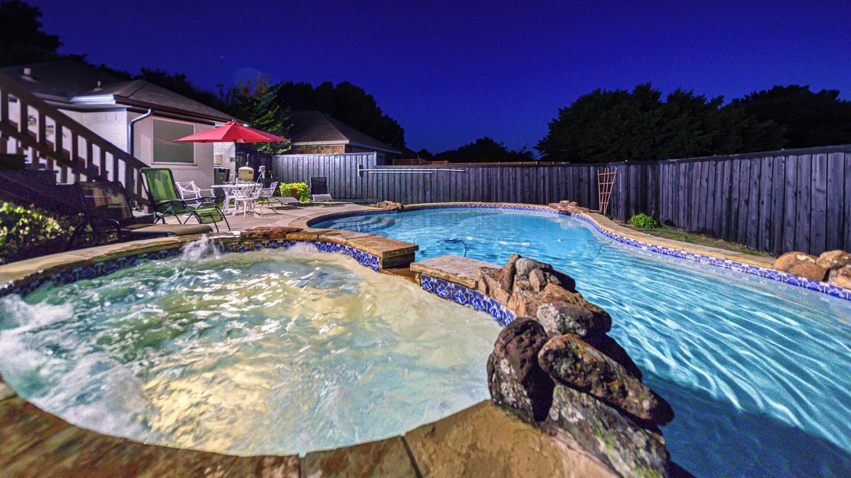 Rowlett House | Steps From The Lake with 5 Bedrooms & 4 Baths, Heated Pool and Hot Tub!