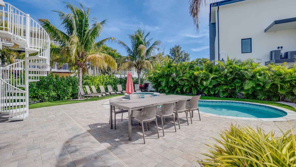 Anna Maria Villa | Steps to Beach - Bean Point Residence Unit B by SeaBreeze Vacation