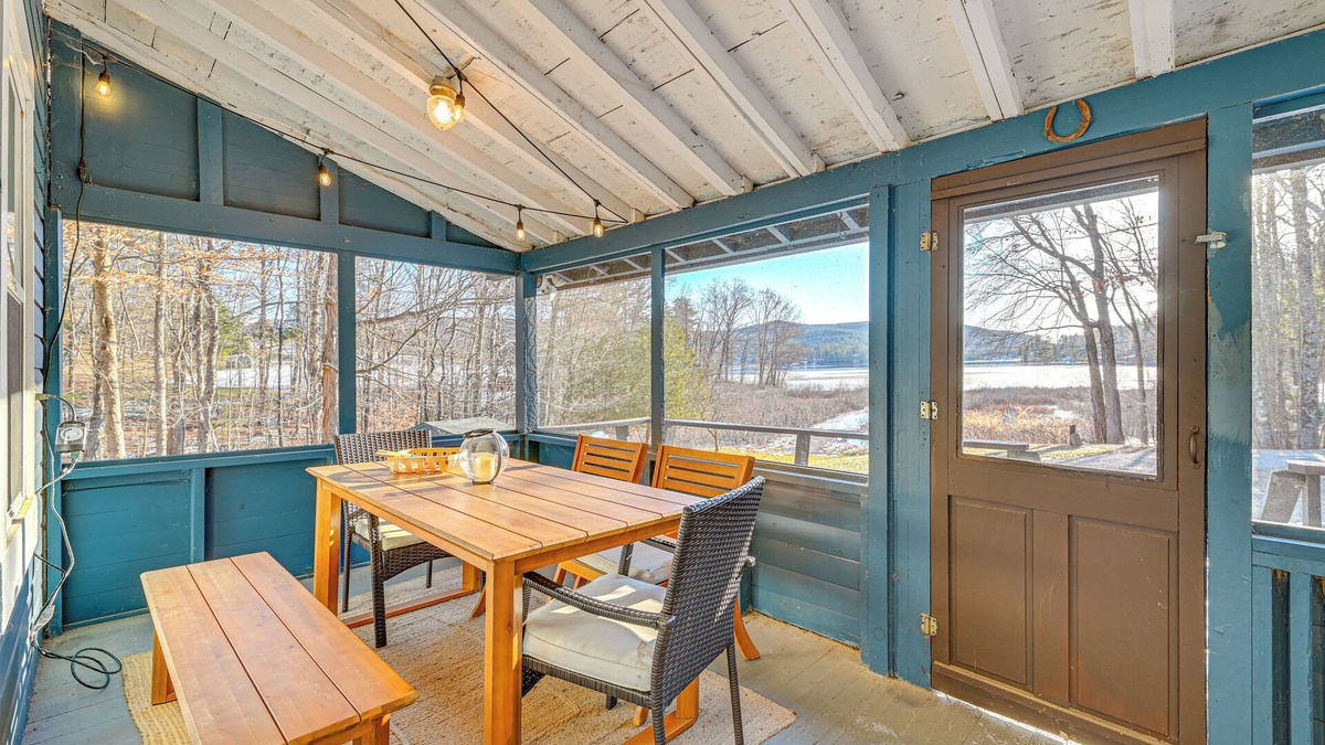 Brant Lake Cottage | Steps to Brant Lake: Mountain-View Hideaway!